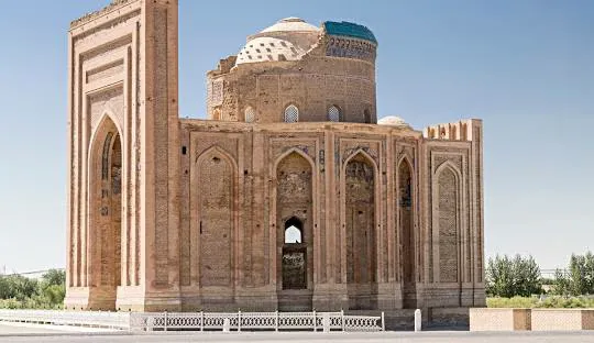 3-Day Tour: Kunya-Urgench and Burning Darvaza via Shavat