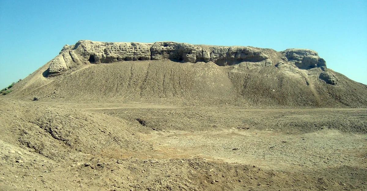 4-Day Karakum Express:  Darvaza & Ashgabat Rail Adventure